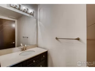 Photo #5: 944665 Listing 