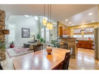 Photo #4: 944706 Listing