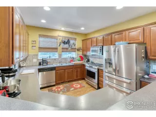 Photo #6: 944706 Listing