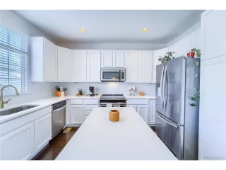 Photo #3: 9447468 Listing