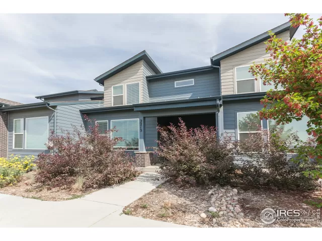 MLS: 944747 Condo For Sale