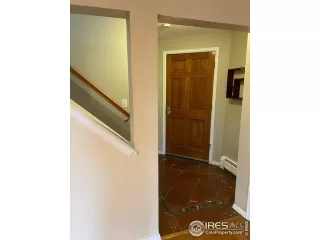 Photo #5: 944792 Listing 