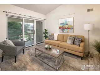 Photo #5: 944823 Listing