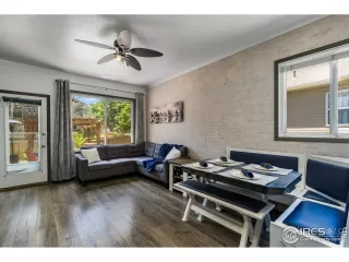 Photo #6: 944831 Listing