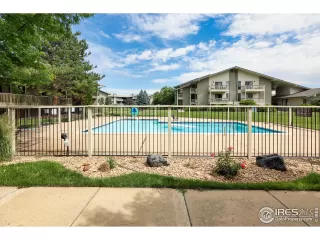 Photo #6: 944840 Listing