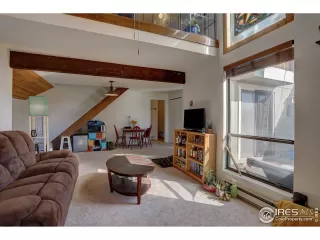 Photo #2: 944884 Listing 