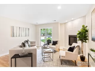 Photo #3: 944912 Listing