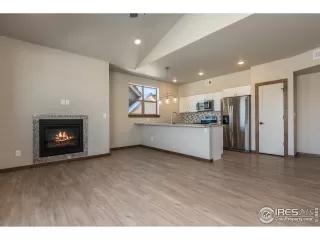 Photo #2: 945008 Listing