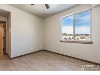 Photo #6: 945008 Listing