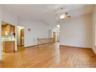 Photo #4: 945050 Listing 