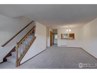 Photo #4: 945140 Listing