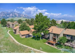 Photo #1: 945144 Listing