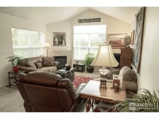 Photo #4: 945208 Listing