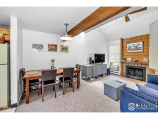 Photo #4: 945240 Listing