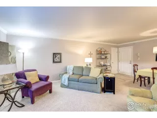 Photo #3: 945241 Listing