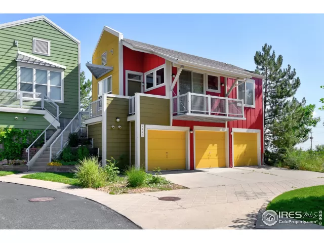 MLS: 945319 Condo For Sale