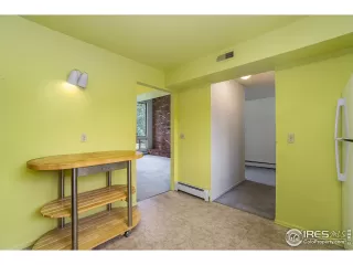 Photo #6: 945332 Listing