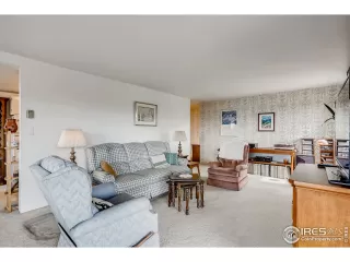 Photo #6: 945374 Listing 