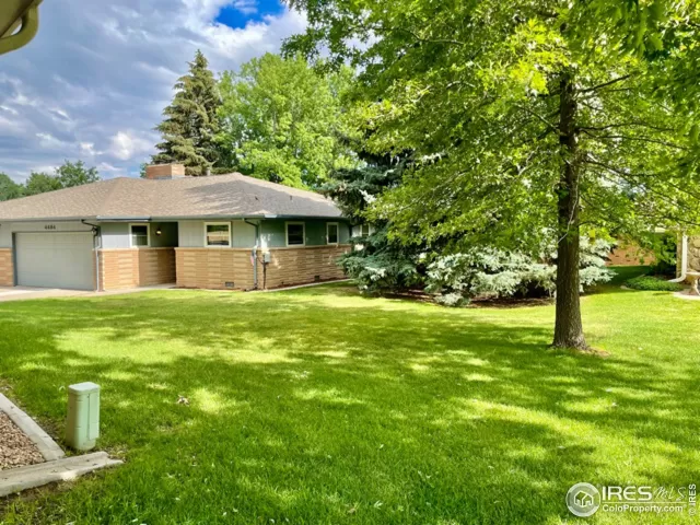 MLS: 945396 Condo For Sale