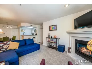 Photo #5: 945405 Listing