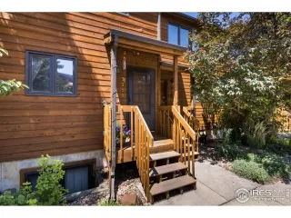 Photo #2: 945443 Listing