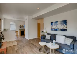 Photo #4: 945550 Listing 