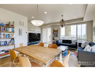 Photo #5: 945636 Listing