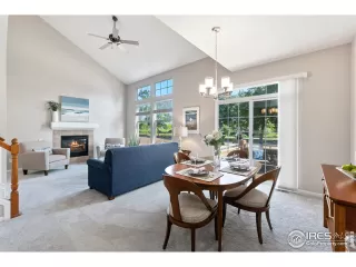 Photo #6: 945666 Listing