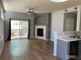 Photo #4: 945669 Listing