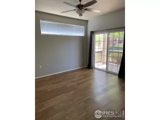 Photo #5: 945669 Listing