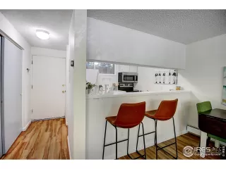 Photo #5: 945692 Listing