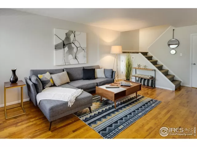 MLS: 945698 Condo For Sale