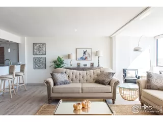 Photo #5: 945701 Listing 