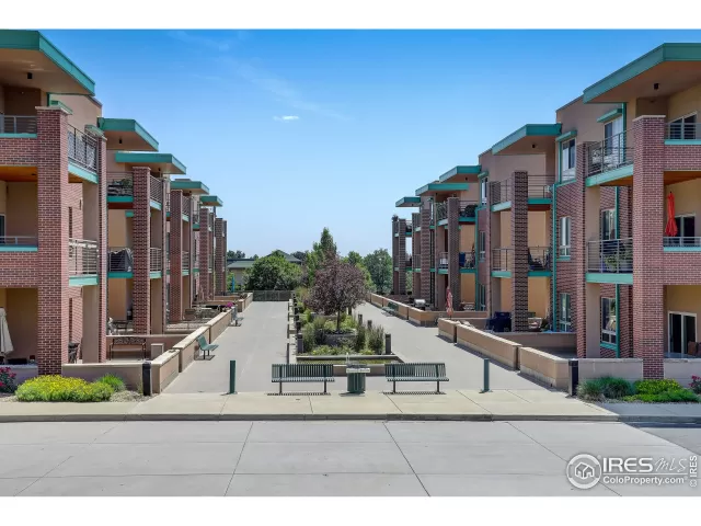 MLS: 945703 Condo For Sale