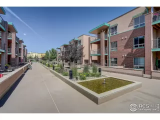 Photo #1: 945703 Listing