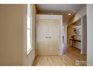 Photo #2: 945703 Listing