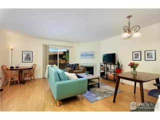 Photo #4: 945705 Listing