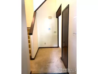 Photo #2: 945714 Listing