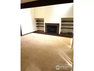 Photo #5: 945714 Listing