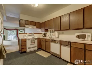 Photo #6: 945714 Listing