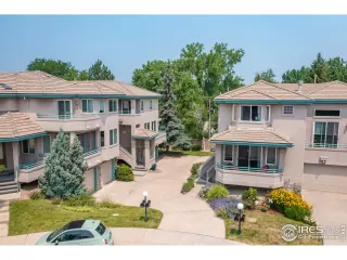 Photo #2: 945742 Listing