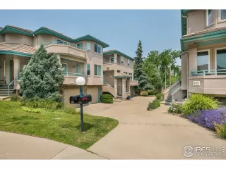 Photo #3: 945742 Listing