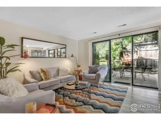 Photo #4: 945745 Listing 