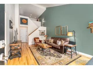 Photo #3: 945747 Listing