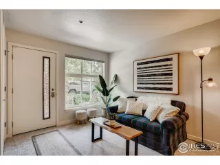 Photo #3: 945780 Listing