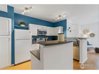 Photo #6: 945799 Listing