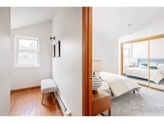 Photo #2: 945811 Listing