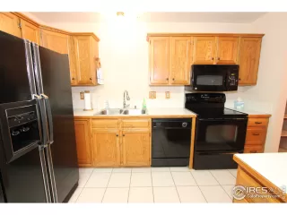 Photo #6: 945842 Listing