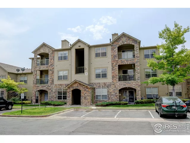 MLS: 945848 Condo For Sale