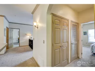 Photo #4: 945848 Listing